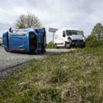 Renningen: Fahrzeug nach Verkehrsunfall auf die Seite gekippt