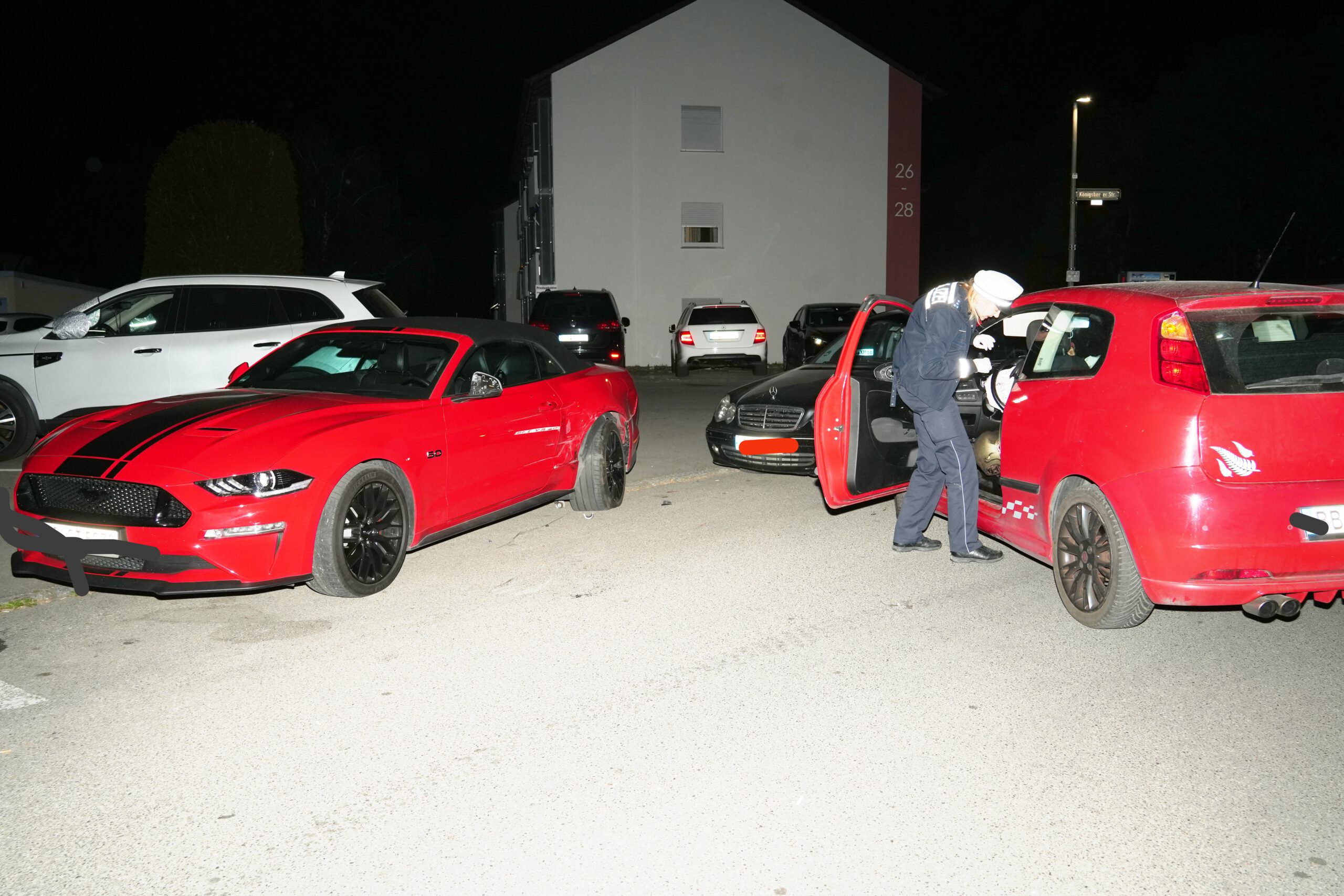 Böblingen: Hoher Schaden bei Unfall mit Mustang
