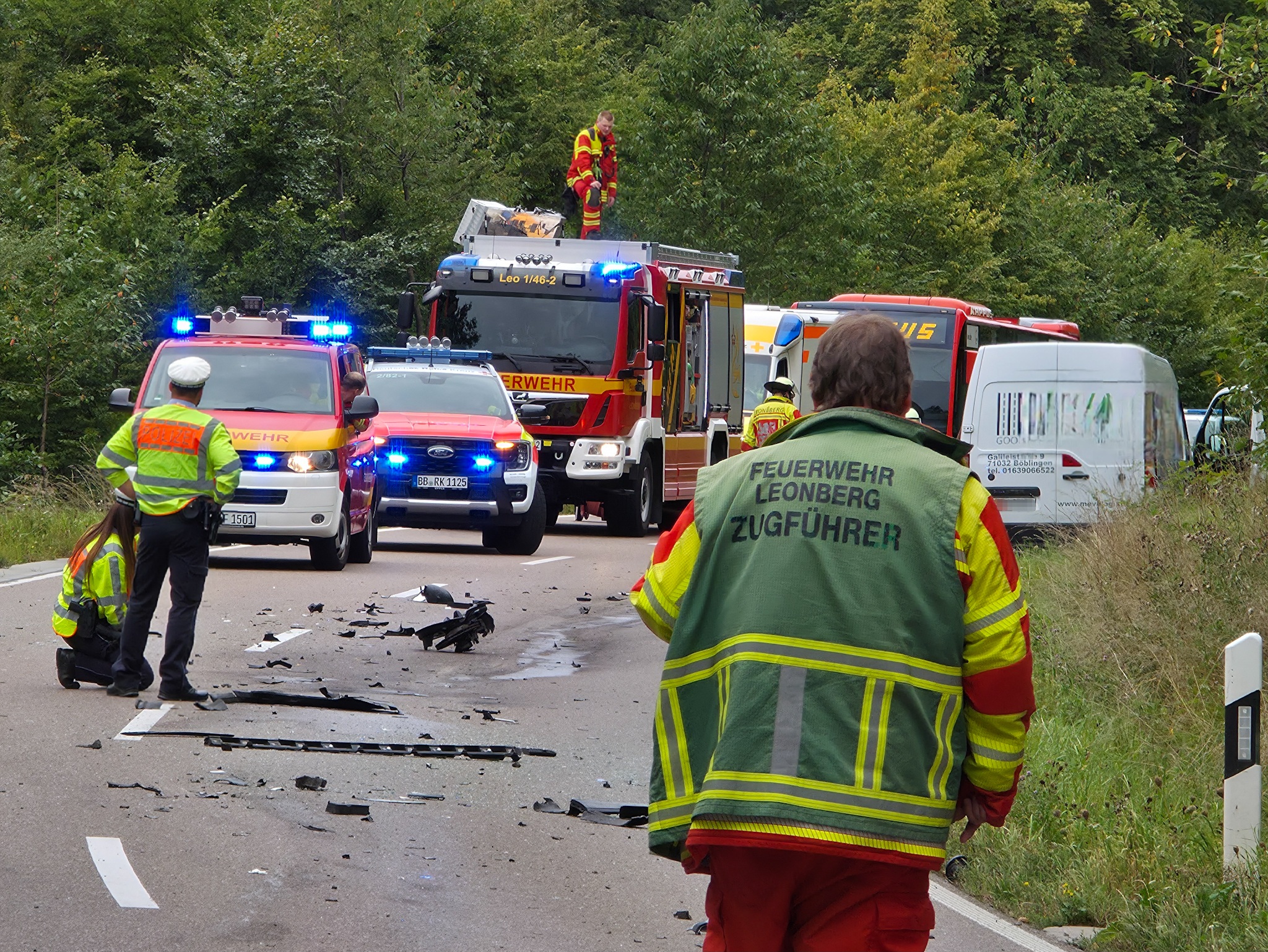 Leonberg-Warmbronn:Zwei leicht Verletze nach Verkehrsunfall