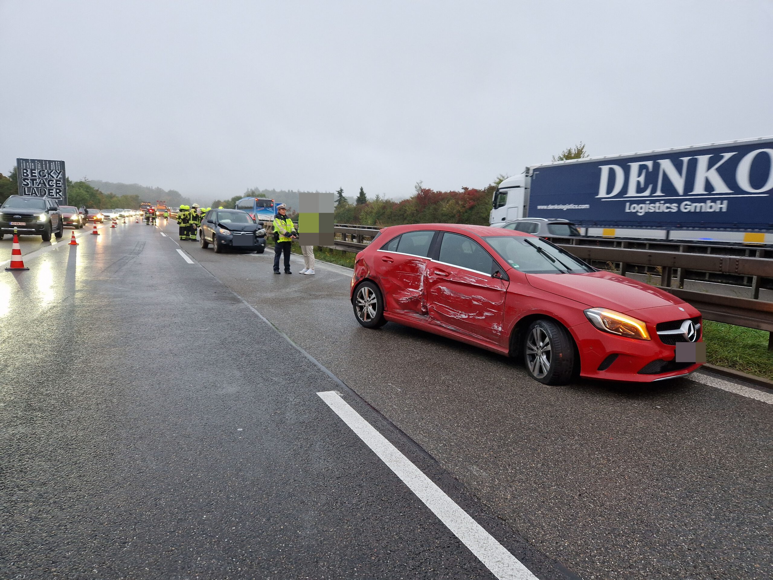 Herrenberg/Nufringen: Auffahrunfall mit mehreren Fahrzeugen