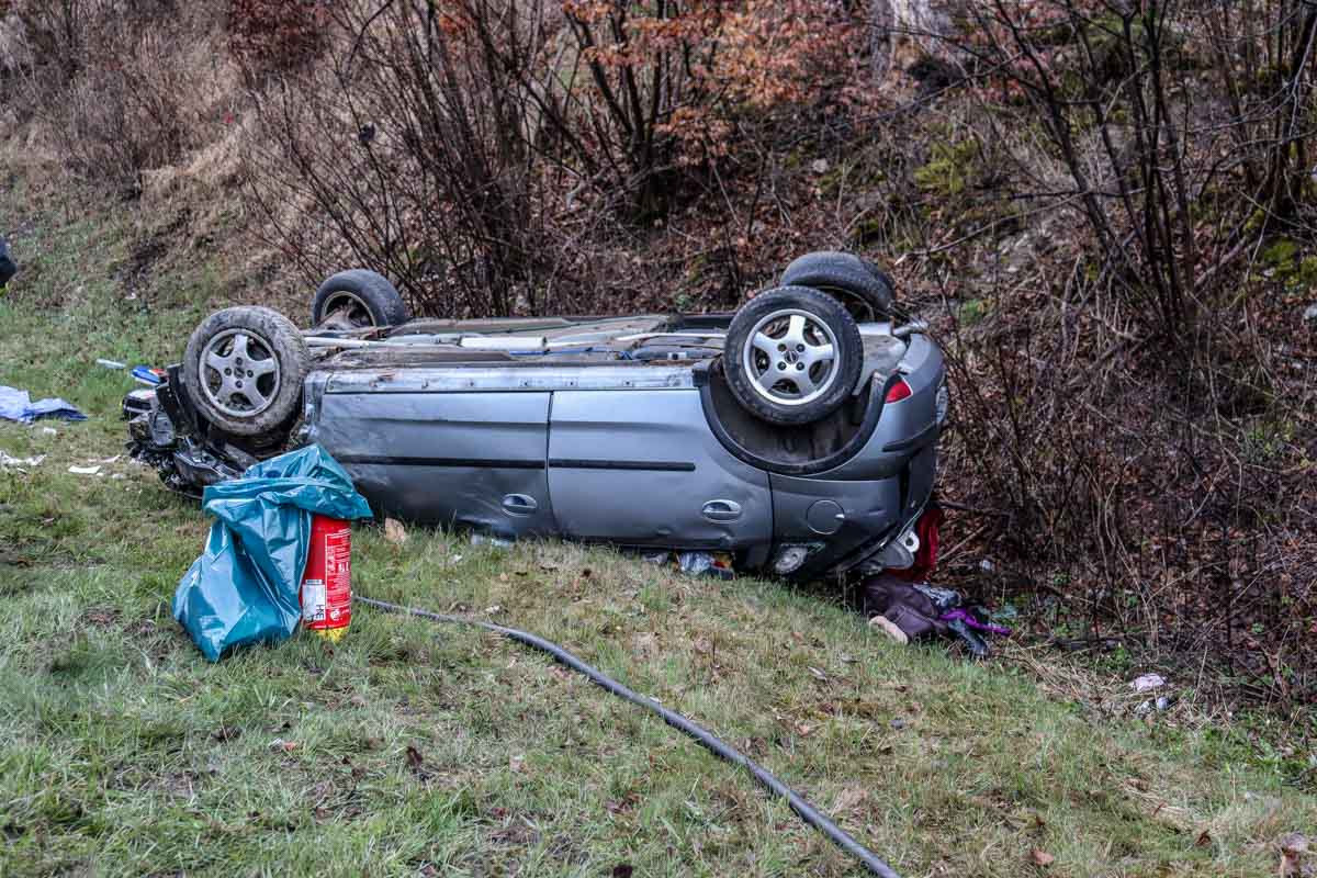 Nagold: Alkoholunfall mit fünf Schwerverletzten auf B28