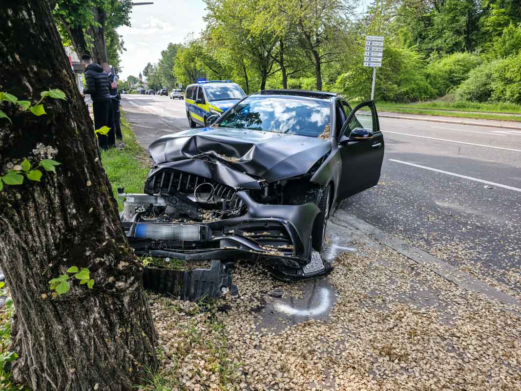 Mahdentalstraße Sindelfingen: Verkehrsunfall mit einer leicht verletzten Person