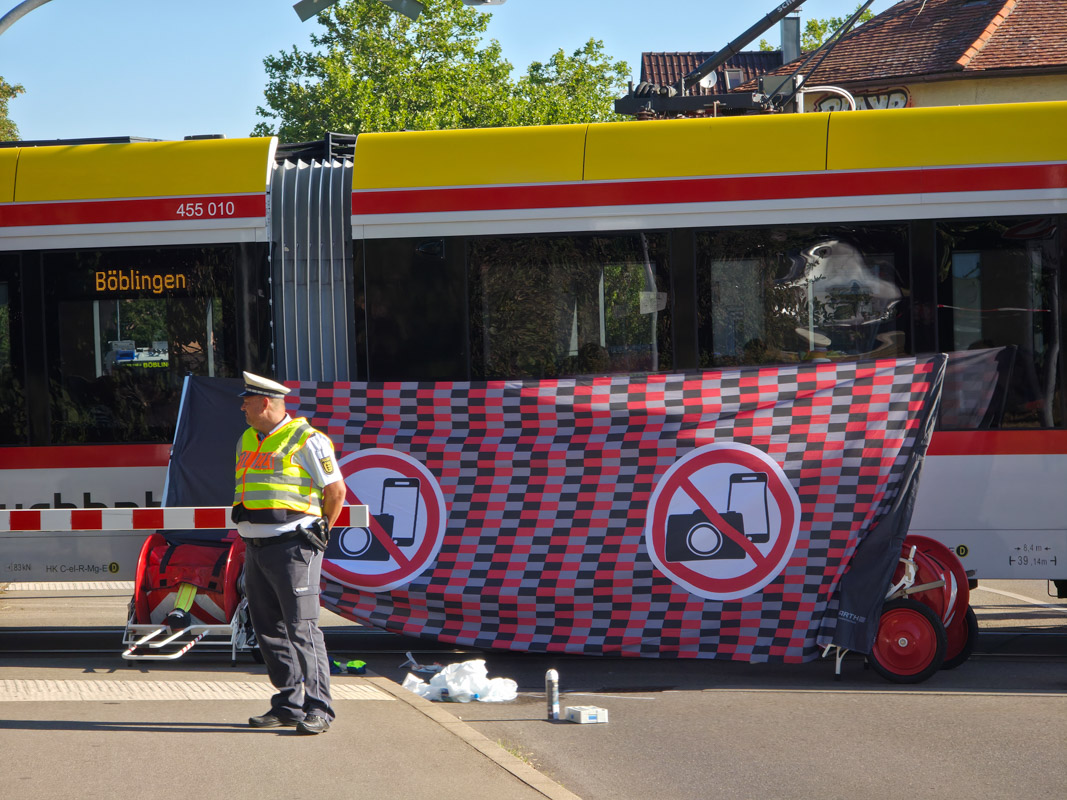 Böblingen: Einsatz nach Personenunfall im Bereich Haltstelle Südbahnhof (Schönbuchbahn)