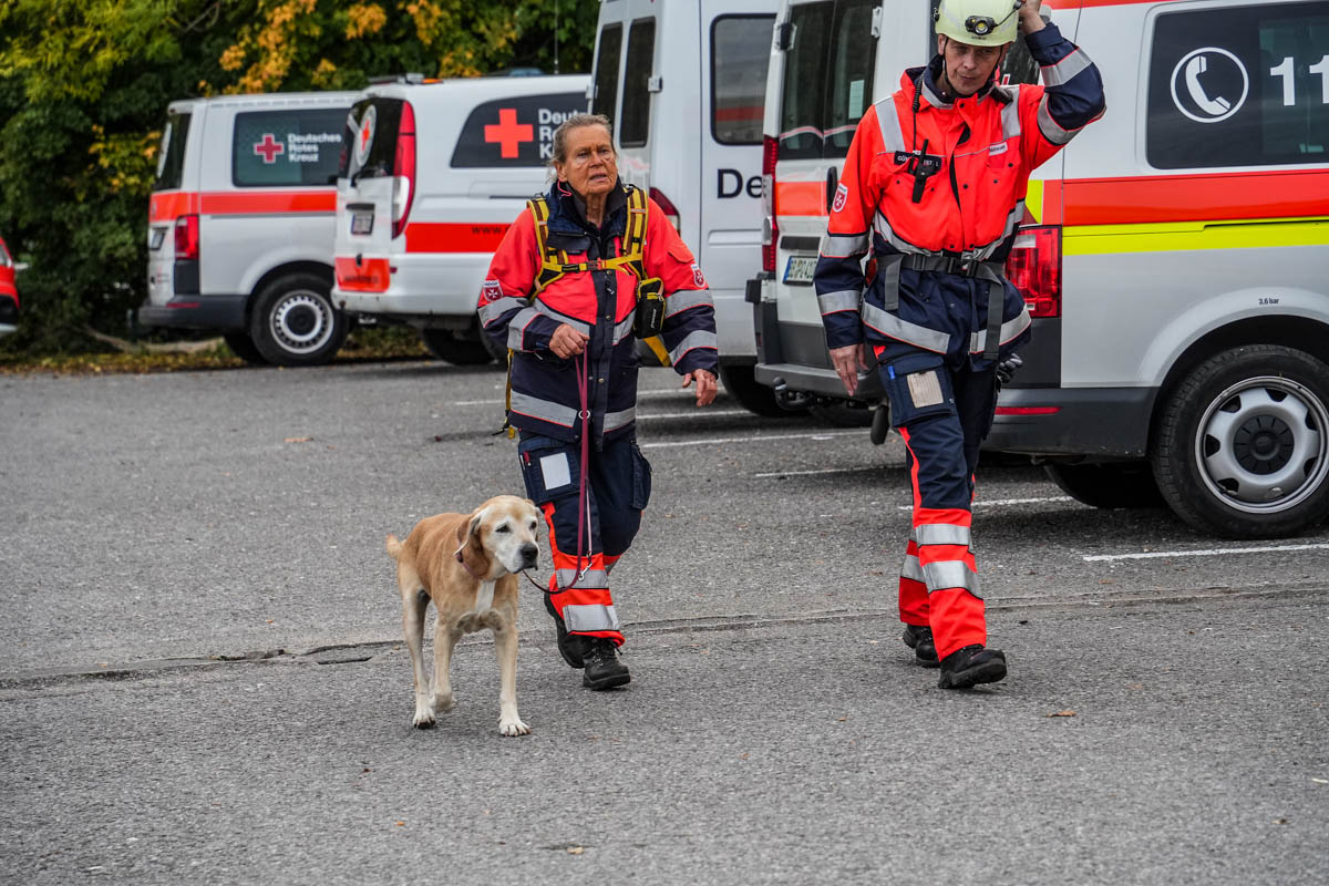 Sindelfingen: Großeinsatz nach vermisster älteren Dame – Vermisste kann nur noch tot geborgen werden